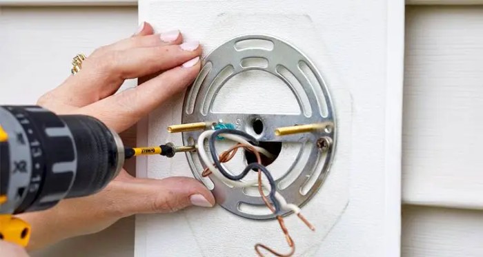 Outdoor Lighting Installation Cost 2025: How Much to Install? Outdoor Lighting Installation Cost 2025: How Much to Install?